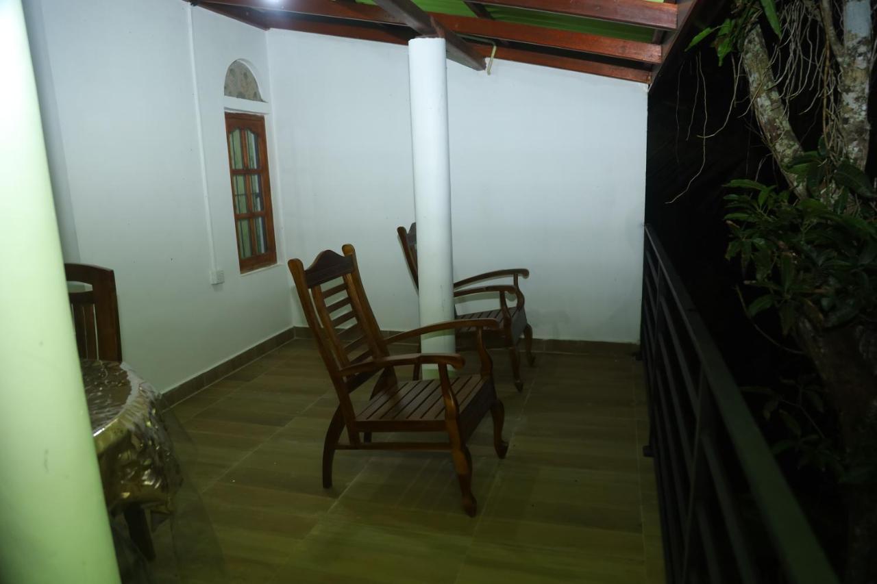 Forest View Home Stay アヌラーダプラ エクステリア 写真