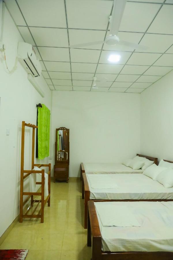 Forest View Home Stay アヌラーダプラ エクステリア 写真